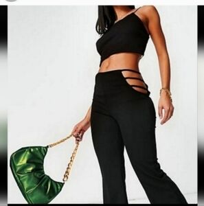 Prettylittlething open hip/cut out leggings 2x